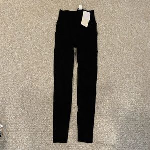 Fabletics Sculptknit Pocket Legging